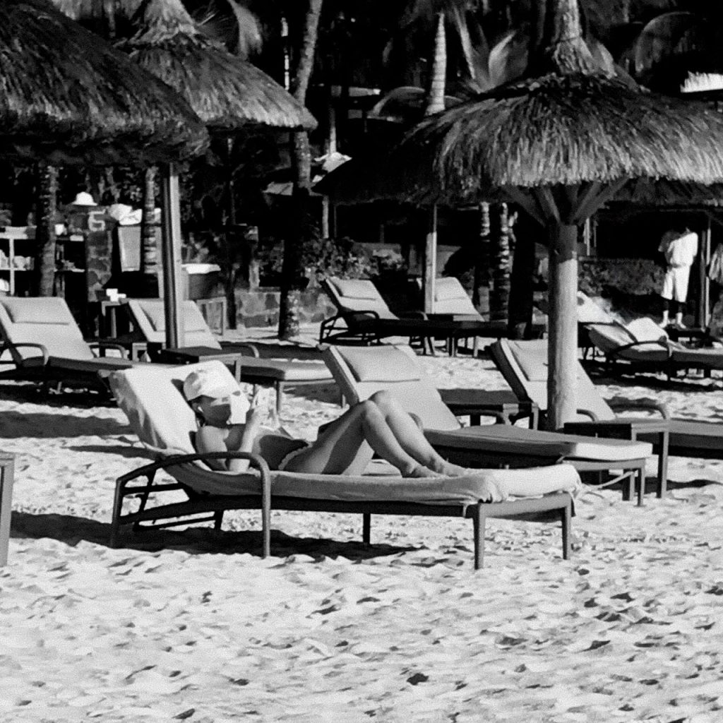 BDSM Travel Escort jO